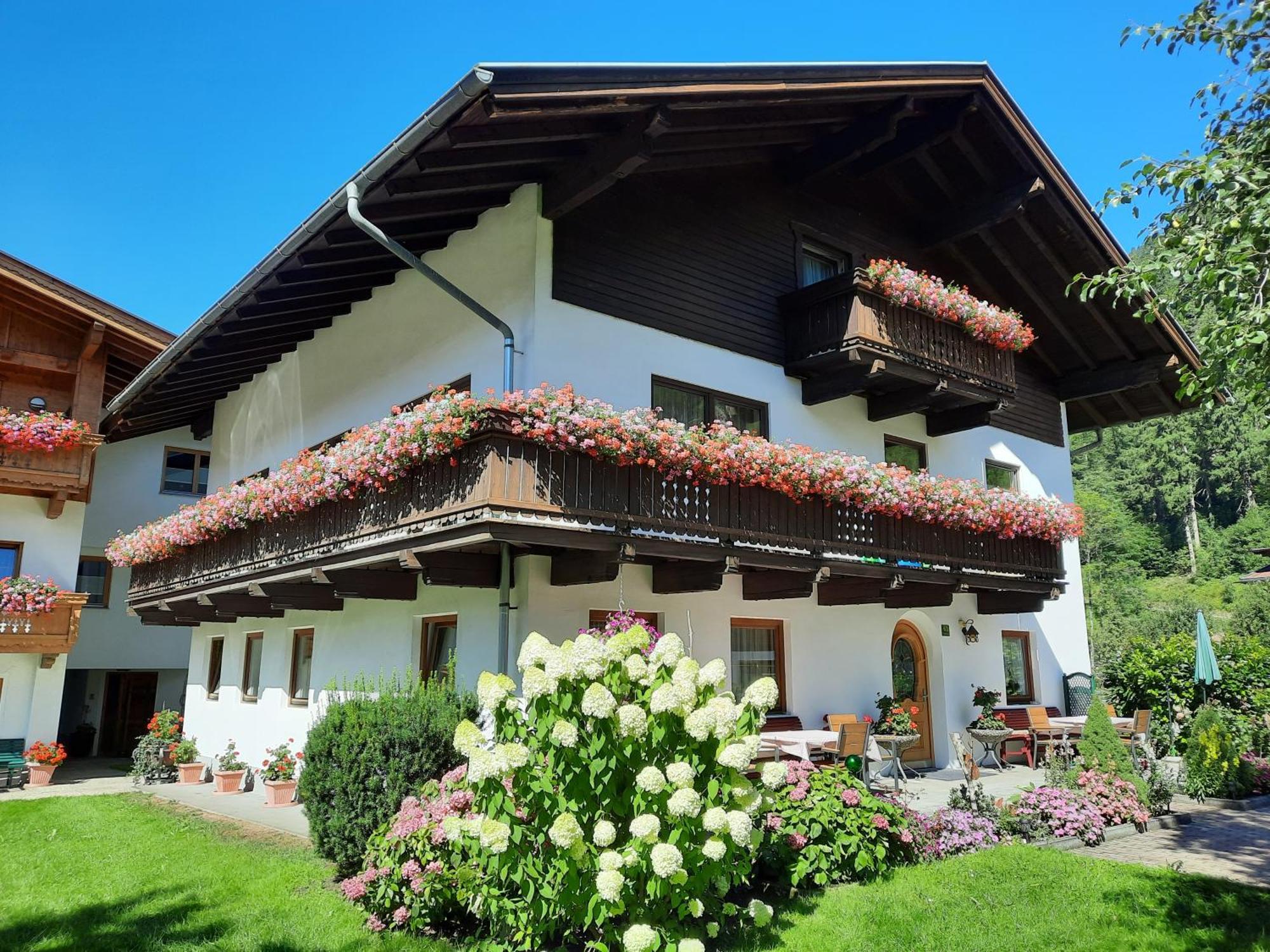 Haus Traudl Apartamento Mayrhofen Exterior foto